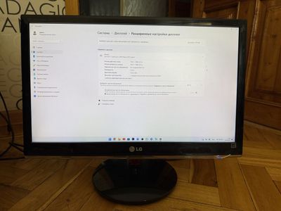 Продам монитор LG 24 дюйма
