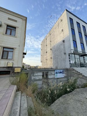 Klinika qurish uchun mo’ljallangan yer uchastkasi sotiladi