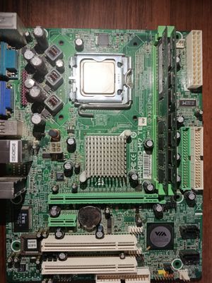 Ddr 2 plata + protsessor+ operativka 1 gb
