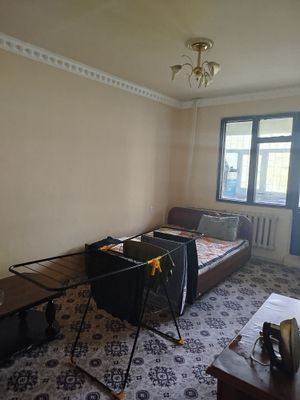 2 хонали квартирани 1 та хонасига аккуратный боллар кере
