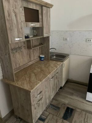 Sergeli Yangi Darhon metro yonida kvartira ijaraga beriladi bezmakler