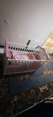 продаётся детская кроватка