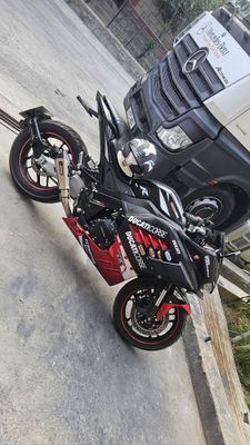 Matatsikel Ducati 400cc sotiladi