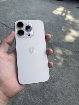 Iphone 16 Pro Gold