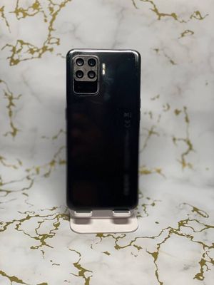 Oppo Reno 5Lite sotiladi