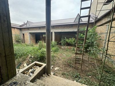 Продажа Евро коробка Расположен Амира темура