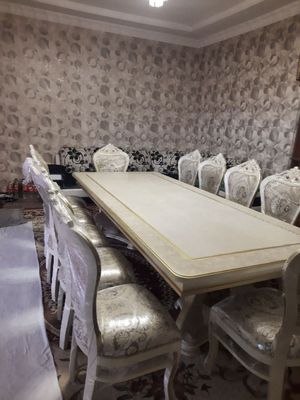 Мебел срочна сотилади