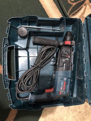 Перфоратор Bosch Professional GBH 2-28