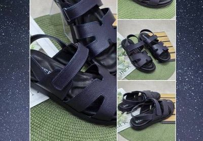 Продам женские босоножки