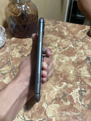 iPhone 11 holati o'rta imei o'tgan
