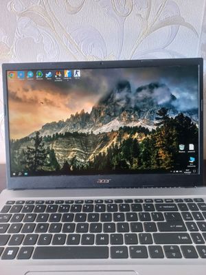 Acer Noutbuk