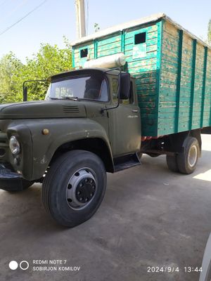 Zil 130 sotiladi