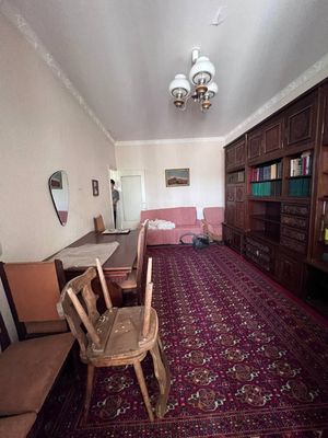 Сдаётся 2х ком квартира массив феруза