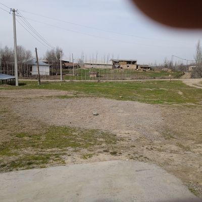 8сотх ёр сотилади срочно