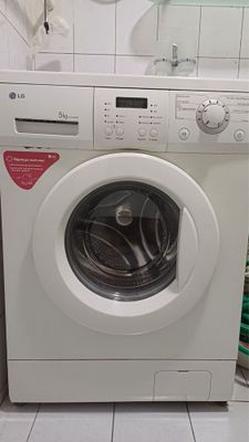 Продам стиральную машину
