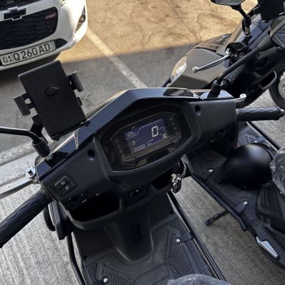 Skuter UY model 150CC