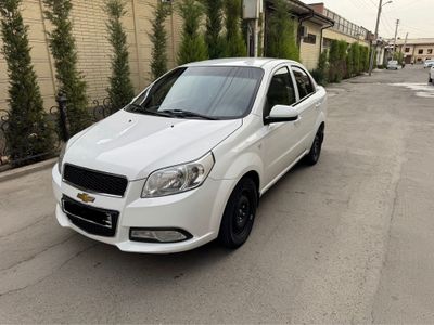 Sotiladi Nexia 3 Avtomat 4 Poz Gaz Metan 4 Pok Xolati Yaxshi