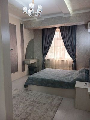 Сдается 2 х комнатная квартира на 6 этаже Крытый Медиа парк 500$
