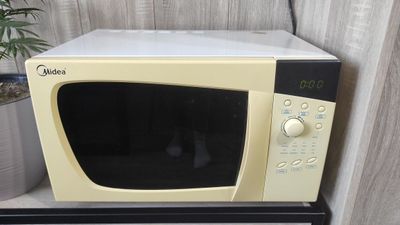 Микроволновая печь Midea