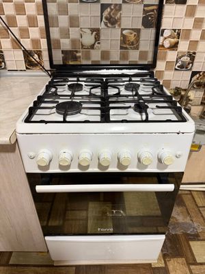 Продается газовая плита турецкой фирмы Ferre, в отличном состоянии