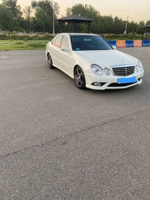 Mercedes 211 сотилади