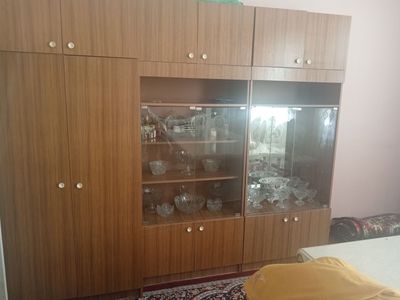 Стенка шкаф сотилади