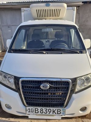 Продаётся автомобиль