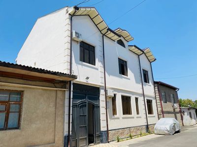 Продается 3 уровневый дом Мирзо Улугбекский район 6 комнат
