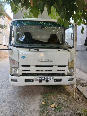 Isuzu sotiladi srochna