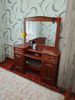 Продаётся трюмо.