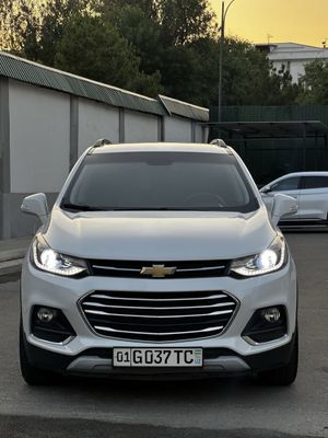 Tracker 1 Premier