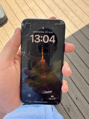 Sotiladi telefon