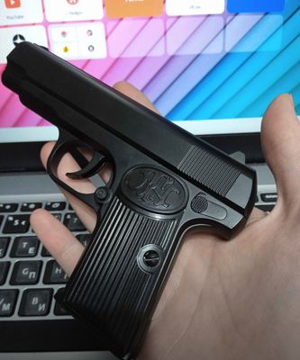 Metall o'yinchoq Pistolet