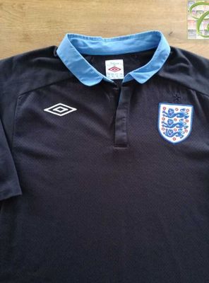 футболка от Umbro