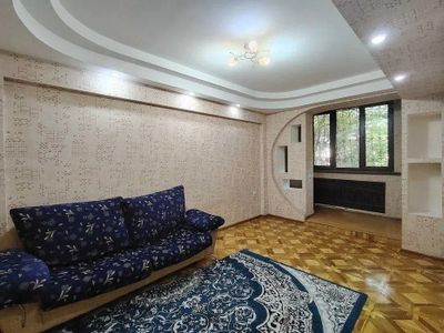 Сдается 4 ком Ц 5. На Небе Ресторан