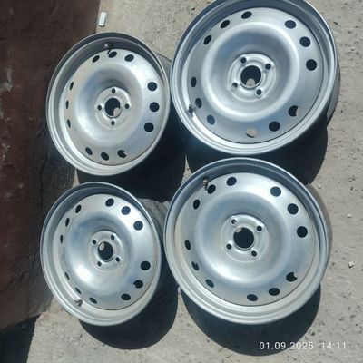 16 DISKA sotiladi 4/100
