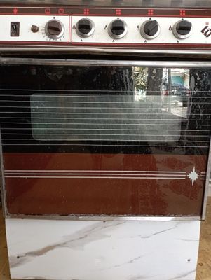 Продается холодильник, газ печ, стиралка