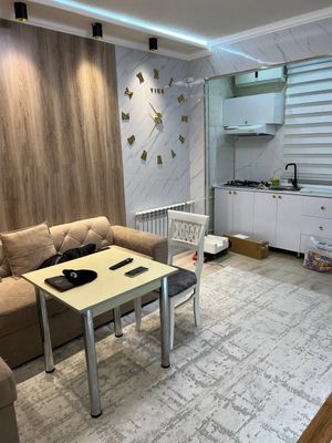 Чиланзор 2 кв 1в2/4/4 ye
