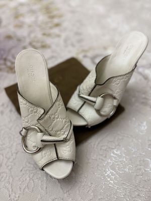 Оригинальная обувь от Gucci