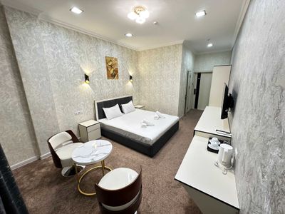 Almir Avenue Hotel