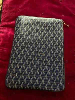 Goyard clutch sumka