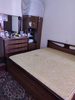 продается мебель для спальни