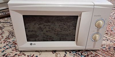 Продам LG микроволновку