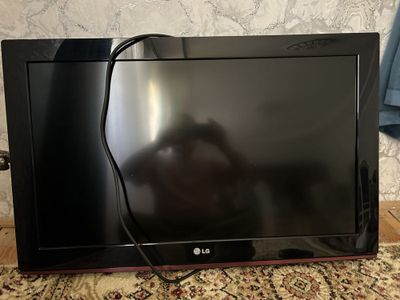 LG телевизор 32 в хорошем состоянии
