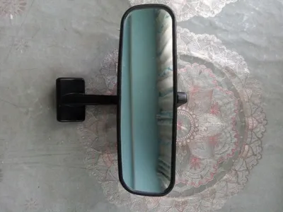 Зеркало заднего вида салонное