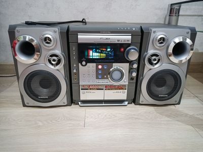 Музыкальный центр Samsung