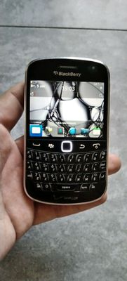 Продам Blackberry 9930 CDMA