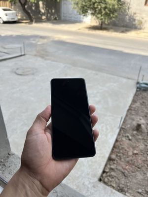 HUAWEI sotiladi srochna!!!
