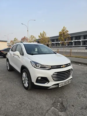 Treker сотилади 2019