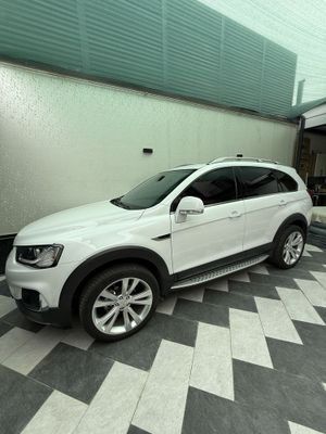 Провдется своя машина Captiva 4